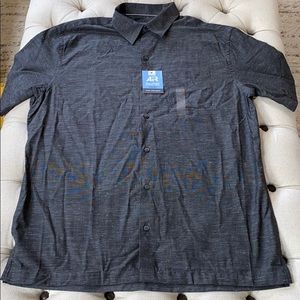 NWT SS Men’s Van Heusen Woven Button Down Shirt